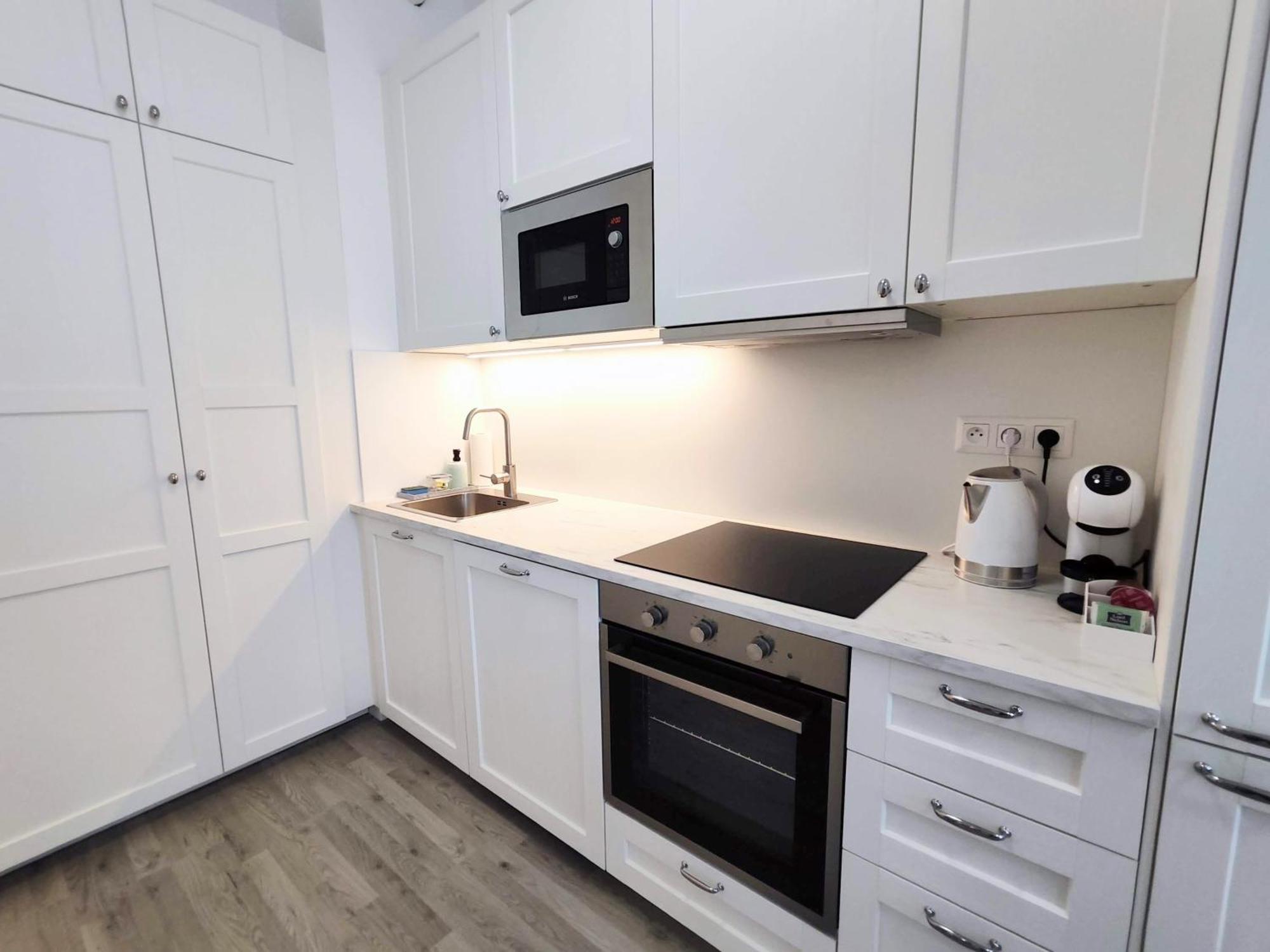 Wings - Brand New - Presidential Garden - Free Parking Apartment Bratislava Luaran gambar